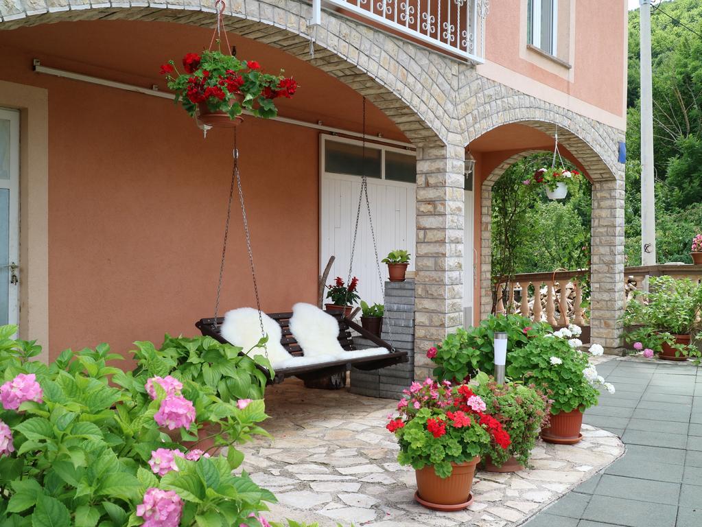 Apartment Luka Kuterevo Exterior photo